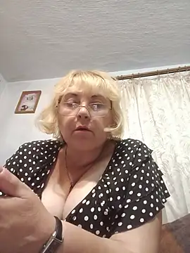 Elena_Beautiful784 webcam