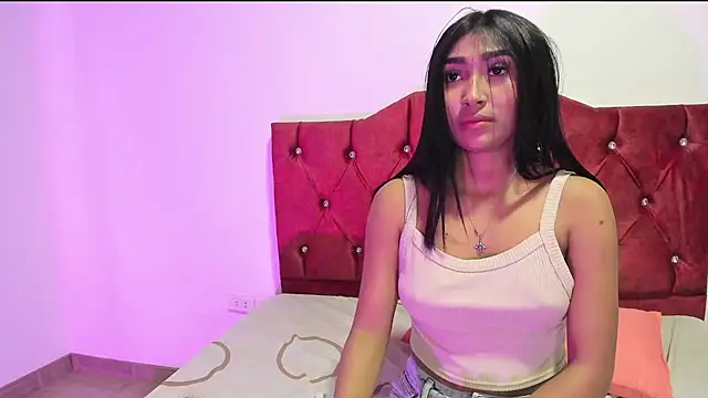 _mia_hot03 webcam