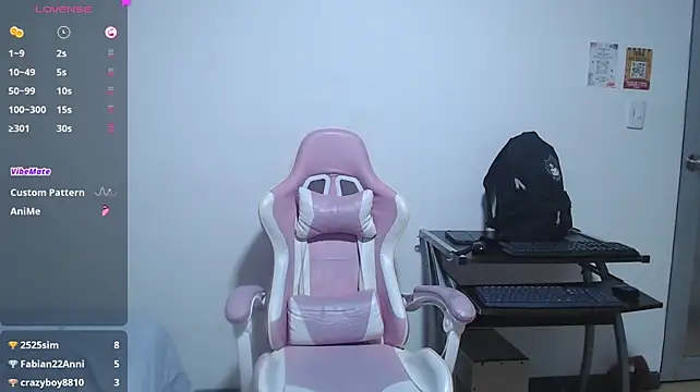 Jessica_Dove webcam