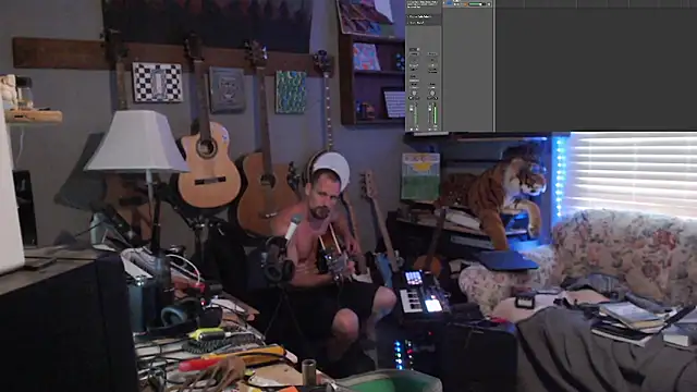 itsjameswebbscope webcam