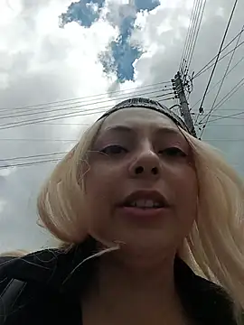 madelaine- webcam
