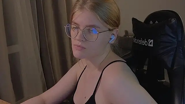 _JessieVibes webcam