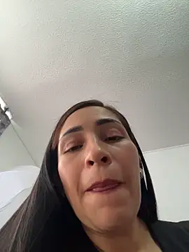 luna_lgomez_ webcam