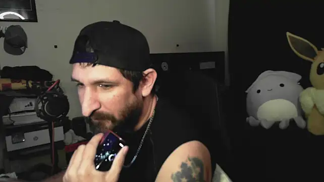 DevilPup75_ webcam