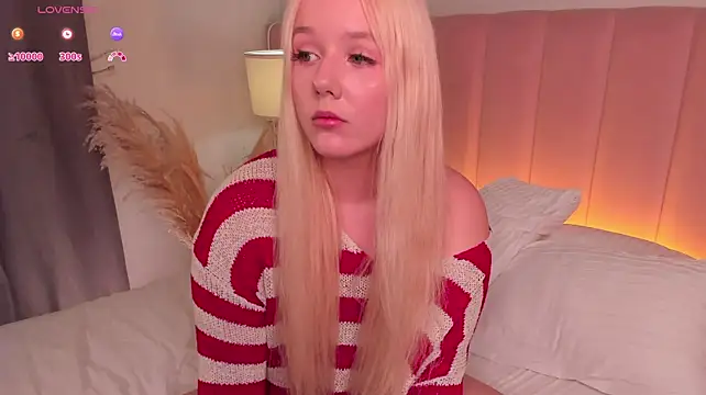 MissBunnyDoll webcam