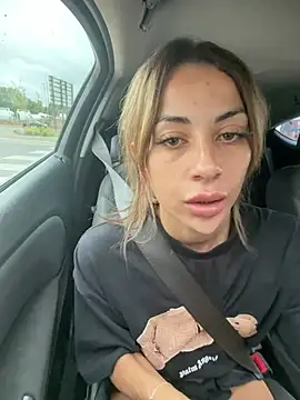 Badcrystal live sex cam