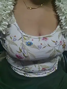 tamil-Diya90 webcam
