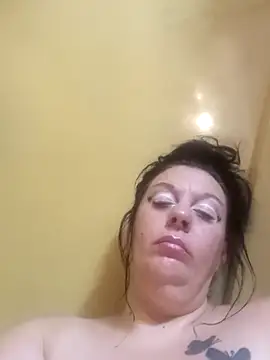 crazymanda88 webcam
