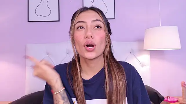 Cataleyaa23 webcam