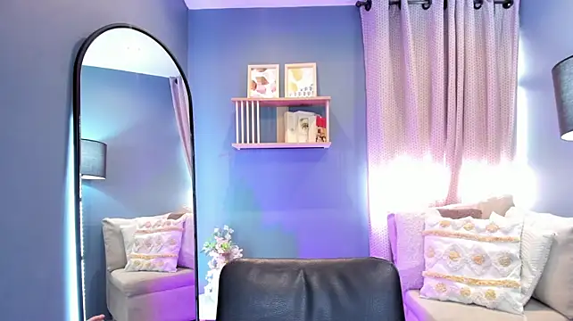 _Alice08_ webcam