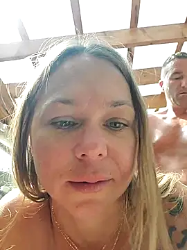 Couple_Canada webcam