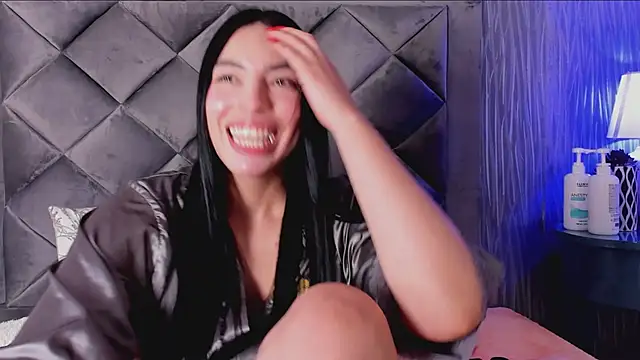 Ashly_bloom_ webcam