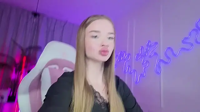 Milla_Rae webcam