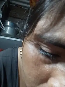 Hot_shiri webcam