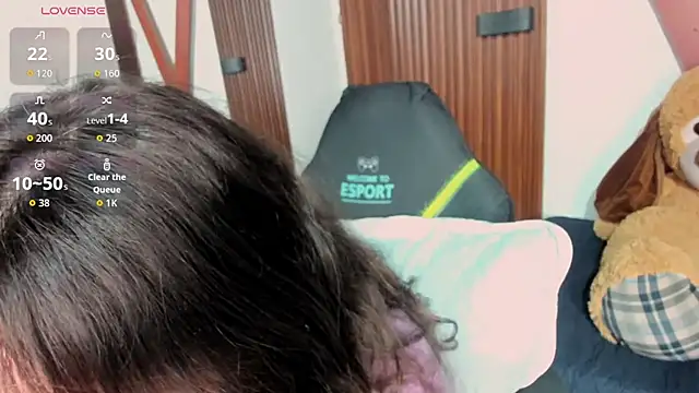 nina_daft webcam