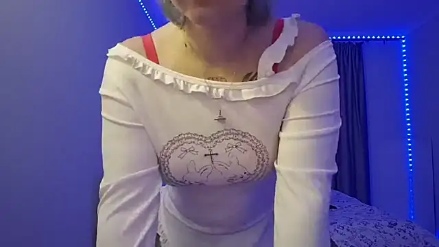 VelouraXo webcam