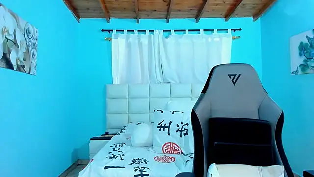 shadia-orozco webcam