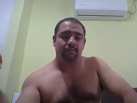Blackcharro888 live cam on StripChat