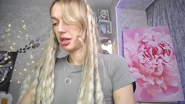 NickyAdamidi webcam