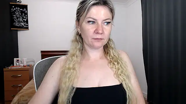 ParadiseAlina webcam