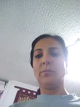BasmaHernandez webcam