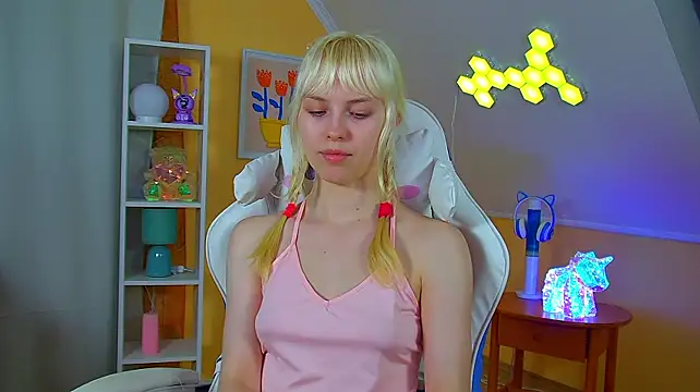 HannahHollis webcam