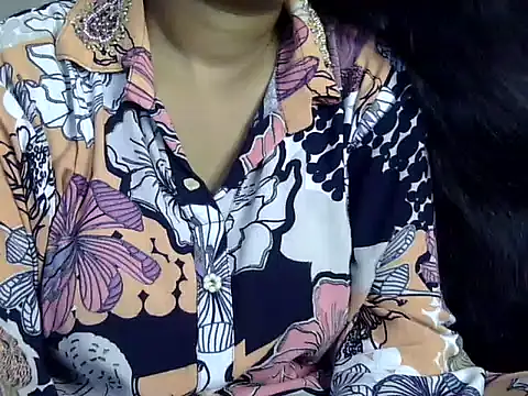 HOT-VARSHA7 webcam