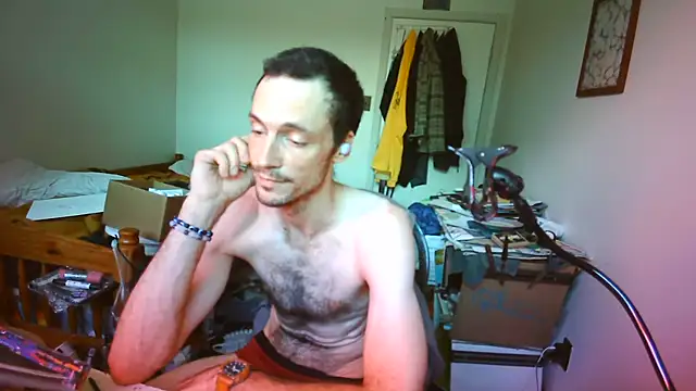 JohnnyMoves webcam