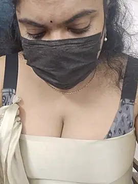 Floraa-Queen webcam