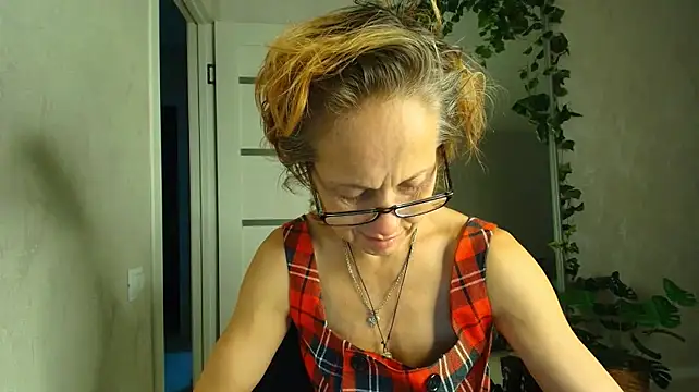 LioraWeiss webcam
