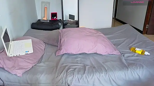 Matiashorney webcam