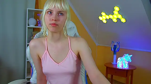 HannahHollis webcam