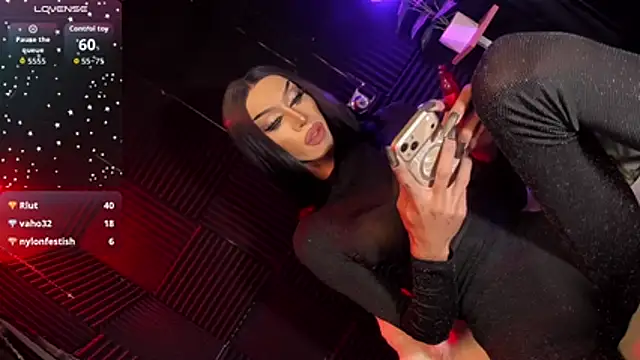 limitlessgoddes_mistress webcam