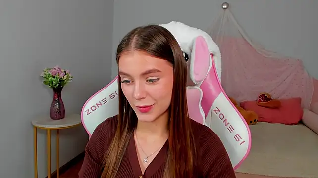 EricaFoxes webcam