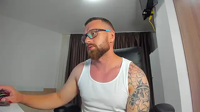 Findom_guy webcam