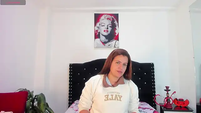 Alexandra_Torress webcam