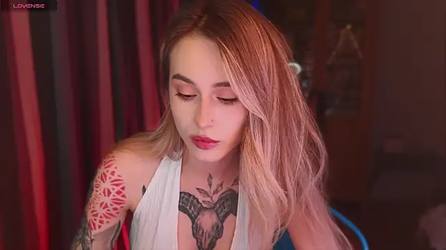 aviva_faith webcam