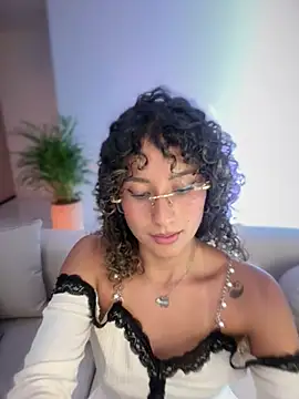 varenkaivanova_22 webcam
