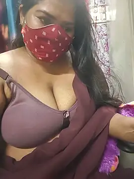 Liyaa_24 webcam