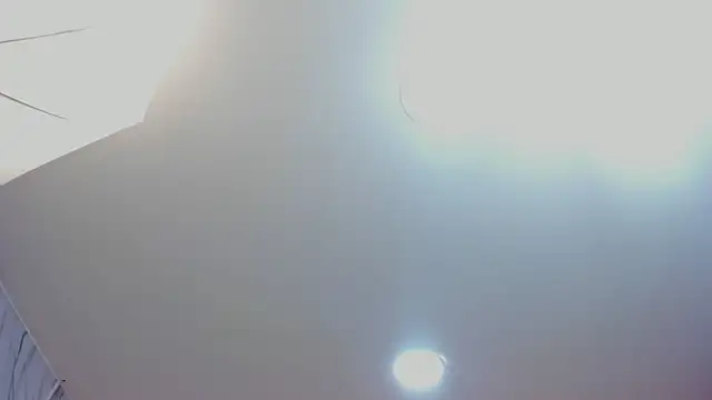 LatinaHoleQueen webcam