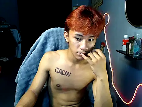 naughtyboyloy_0 webcam