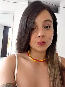 Salomehot1923 webcam