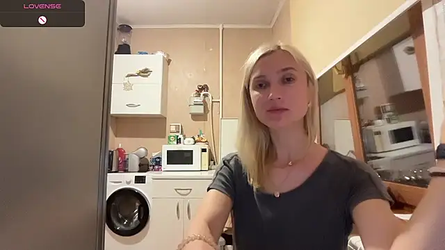 AngelJeni webcam