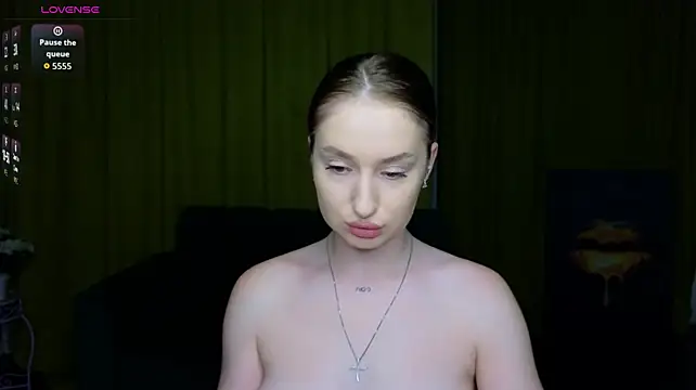 AlisaFoxis webcam