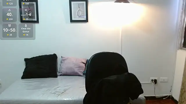 Tiffany_Bu webcam