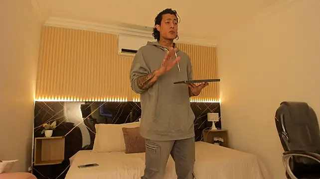 Damian_romanoff_ webcam