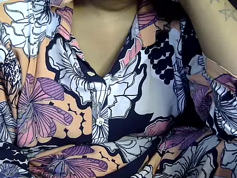 HOT-VARSHA7 webcam