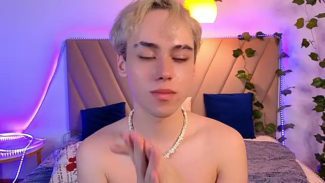 yan_cat (M twink) - hot cum showe 💦