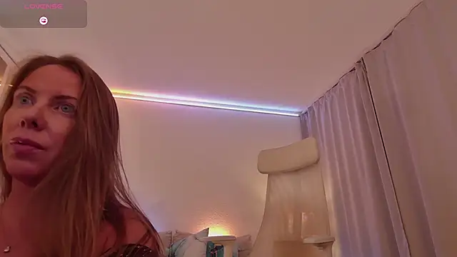 nova-lee (F milf) - Hallo 💋