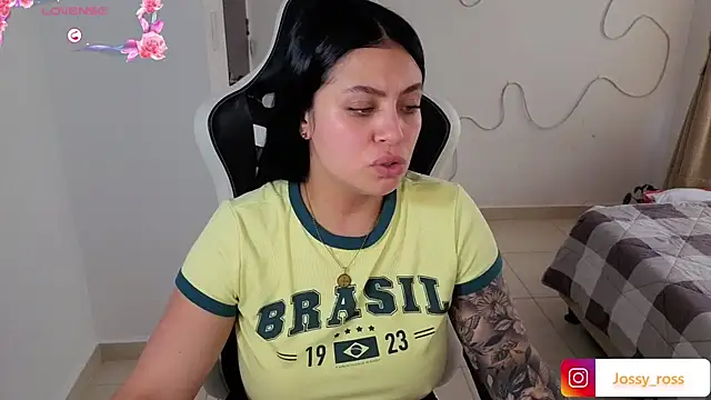 Victoryyy_ webcam